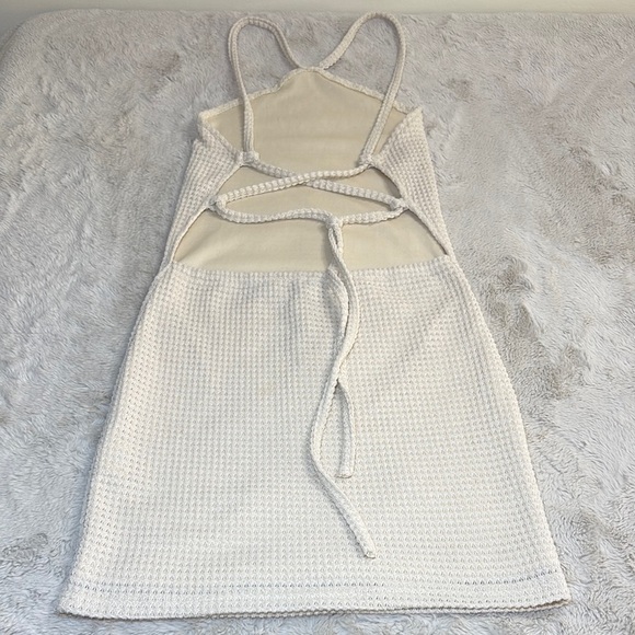 Elegant Cream Knit Mini Dress - Picture 3 of 7